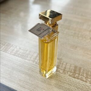 5th Avenue Perfume extract